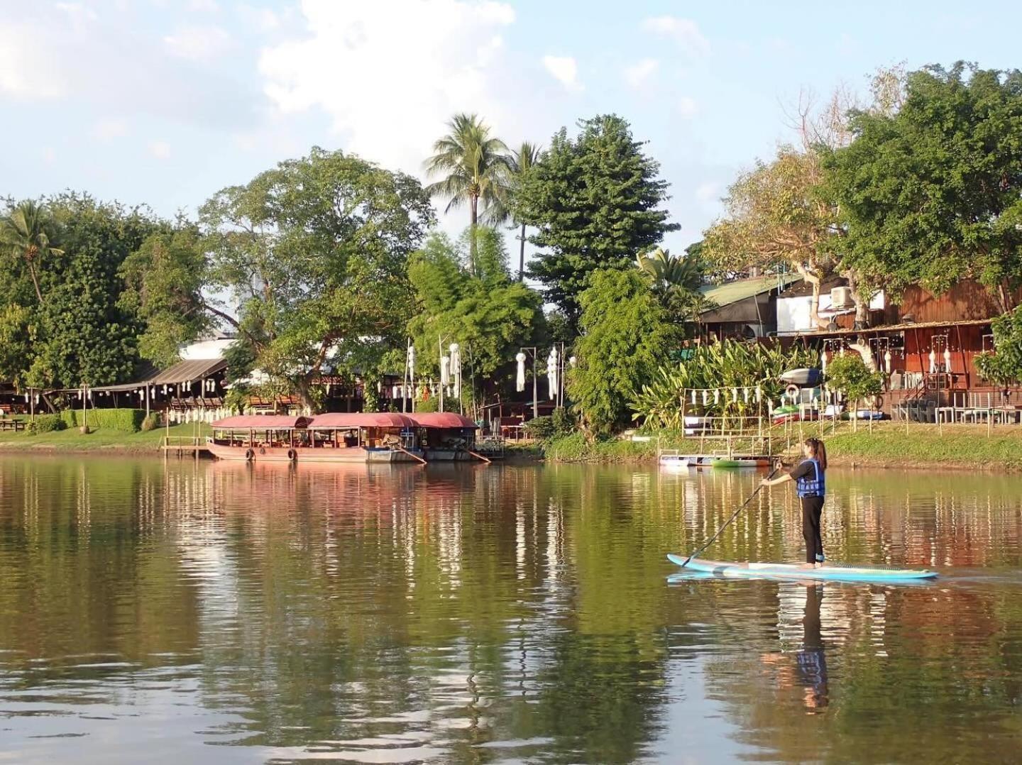Ban Narai River Guesthouse Chiang Mai Exteriör bild