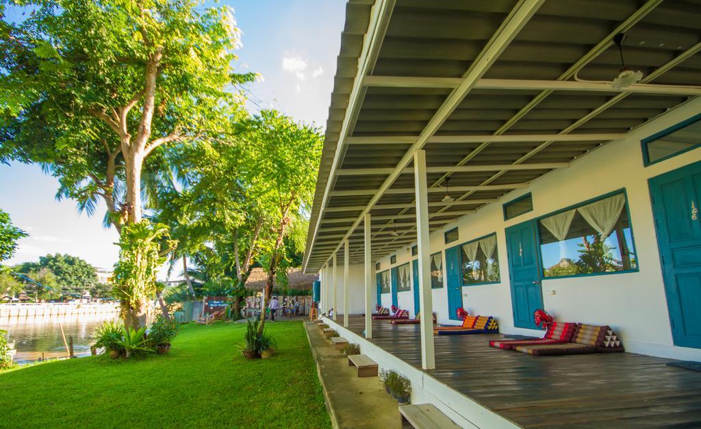 Ban Narai River Guesthouse Chiang Mai Exteriör bild
